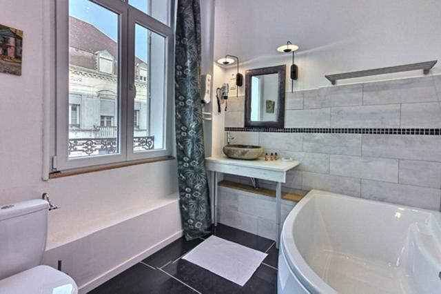 Les Appartements Fenelon Le Cateau-Cambresis Exterior photo