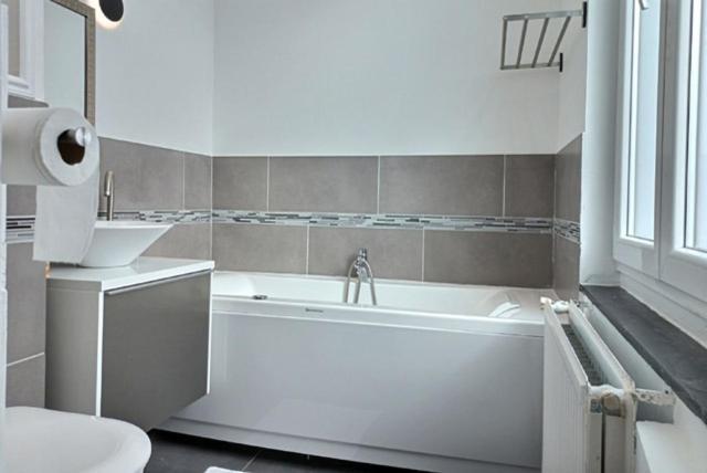 Les Appartements Fenelon Le Cateau-Cambresis Exterior photo